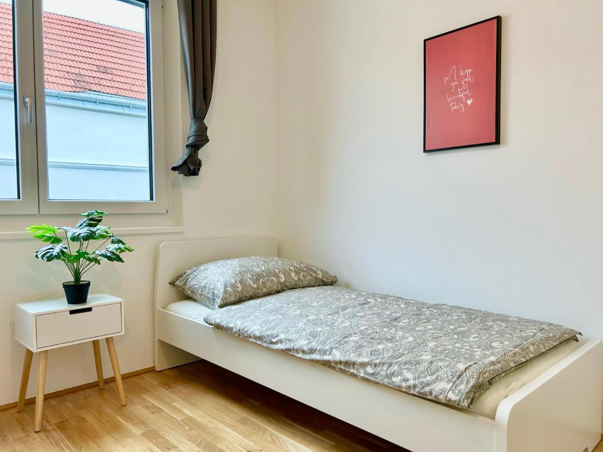 Apartmán 80 M2 - Terrace - Free Parking Vídeň Exteriér fotografie